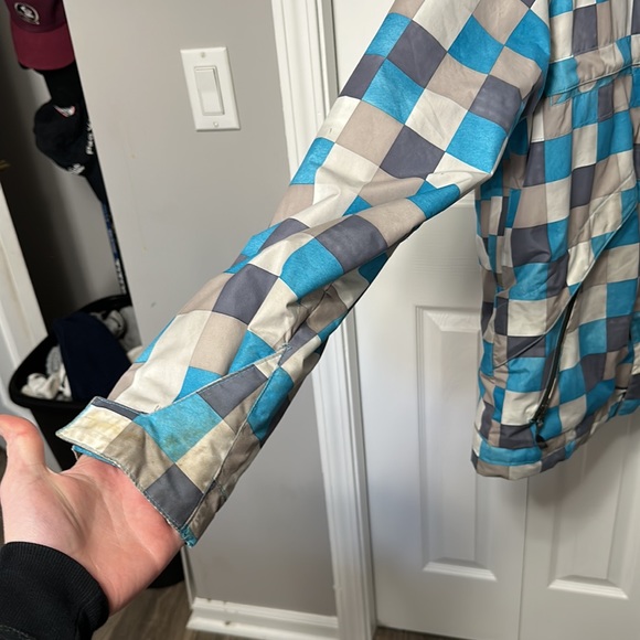 Burton coat - Picture 6 of 7